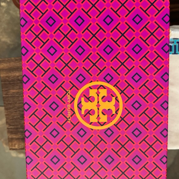 Tory Burch sandals - Picture 6 of 8